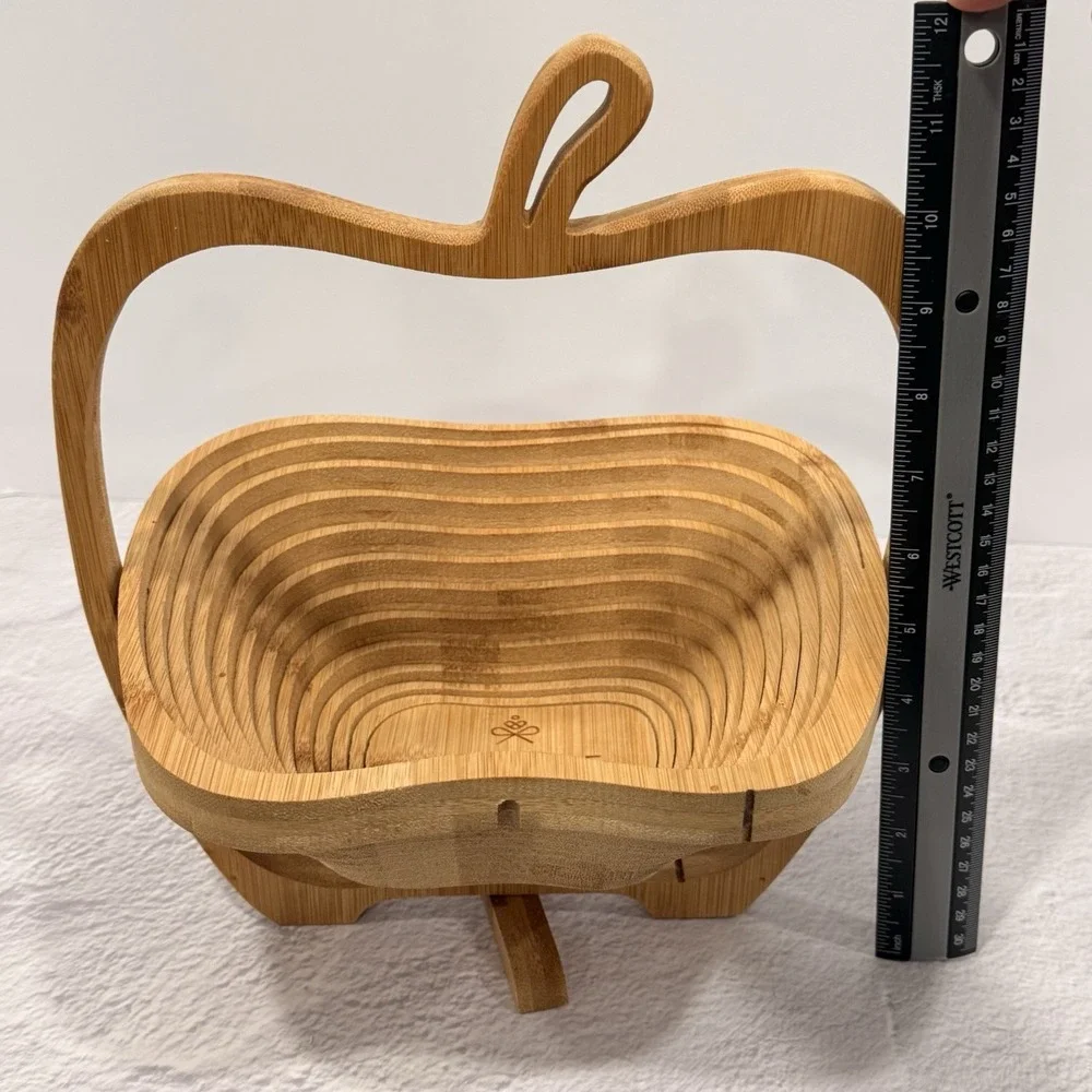 Bonnie & Pop New York Collapsible Wooden Apple Shaped Basket or Trivet
